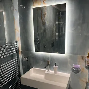 Indipendenza 58 , Bologna Italy
